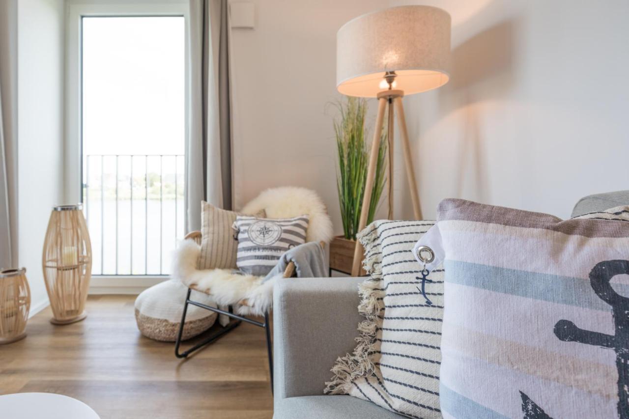 Apartment N14 Direkt Am Nordseedeich Mit Blick Auf Den See Nordstrand Exterior photo